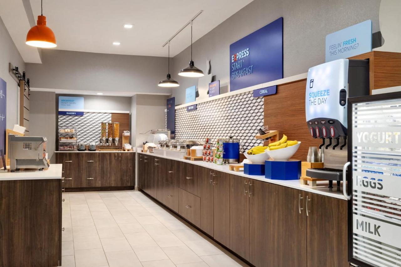Holiday Inn Express & Suites Opelousas By Ihg Екстер'єр фото